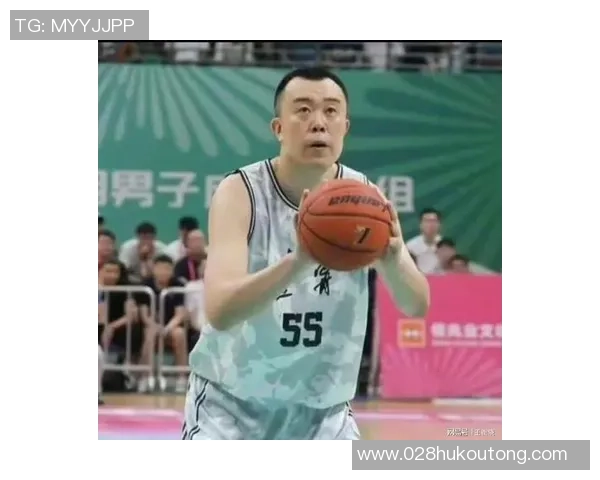 韩德君:从篮球新星到球队核心的成长之路与奋斗历程