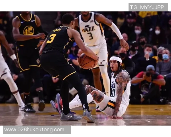 勇士与爵士的巅峰对决回顾16-17赛季精彩瞬间与战术分析